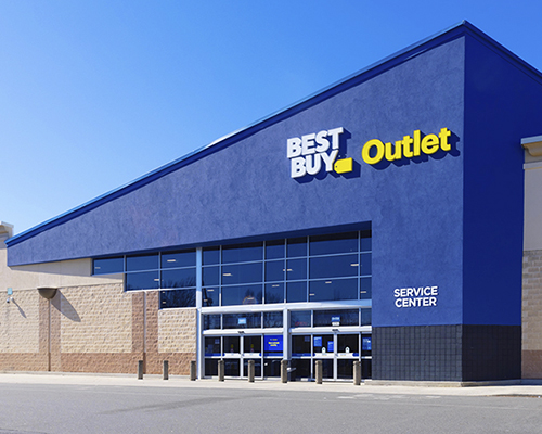 Best Buy to open 4 new outlet stores, add new product categories